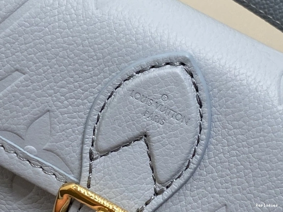Cheap CM Diane-19*10.5*6 VUITTON LOUIS Nano 0824